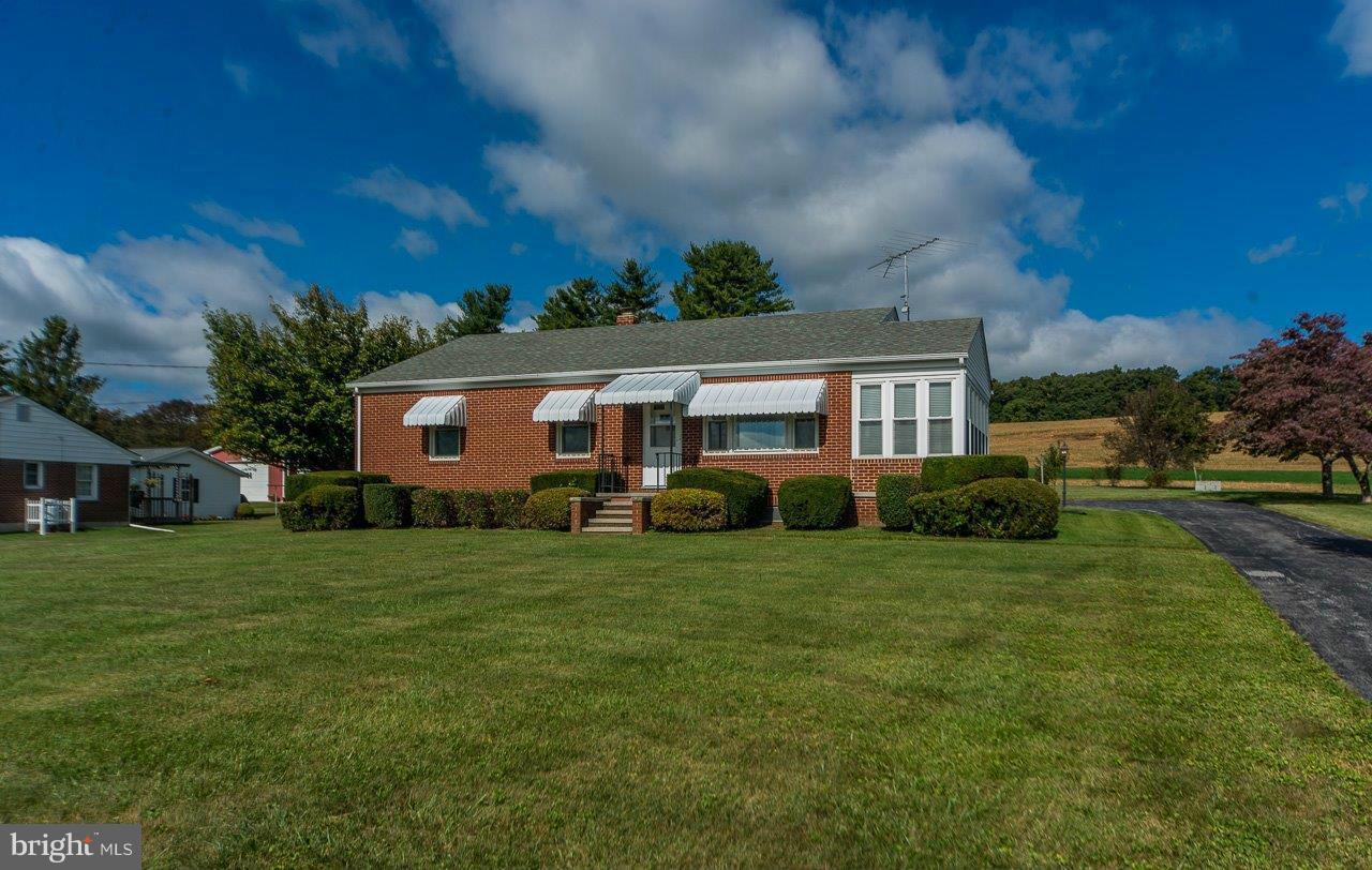 4554 Wentz Road Manchester, MD 21102 - Photo 1 of 20 Exterior (Front)