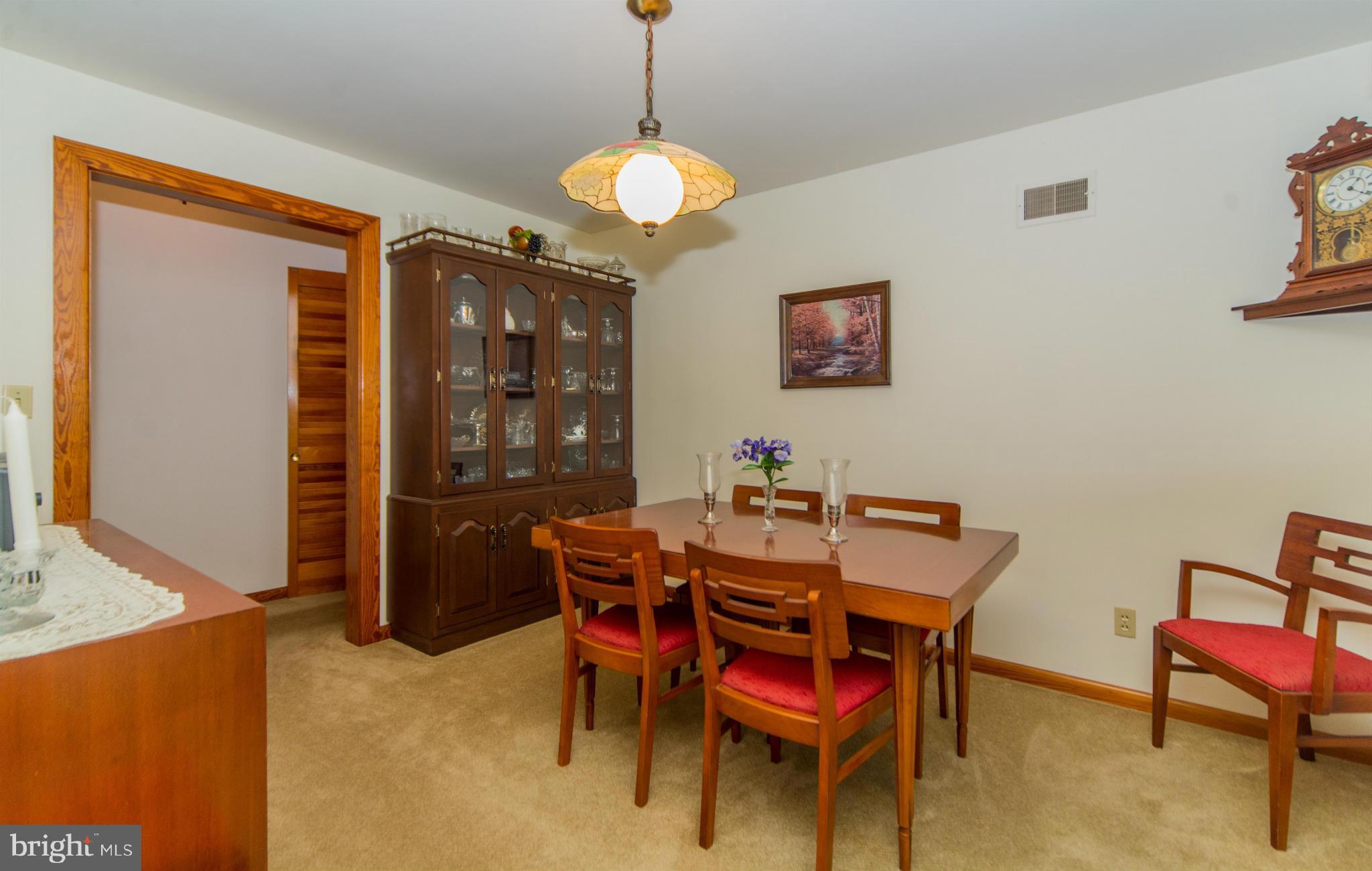 4554 Wentz Road Manchester, MD 21102 - Photo 12 of 20 Dining Room