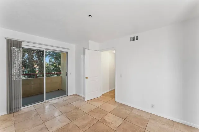 a view of an empty room with window