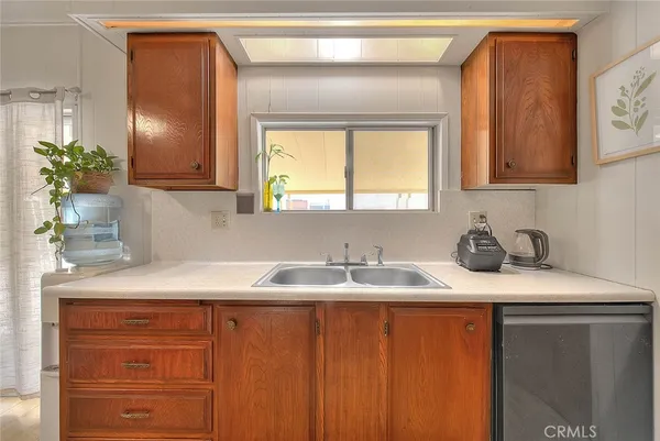 $95,000 | 36 Round Table Drive, Riverside, CA 92507