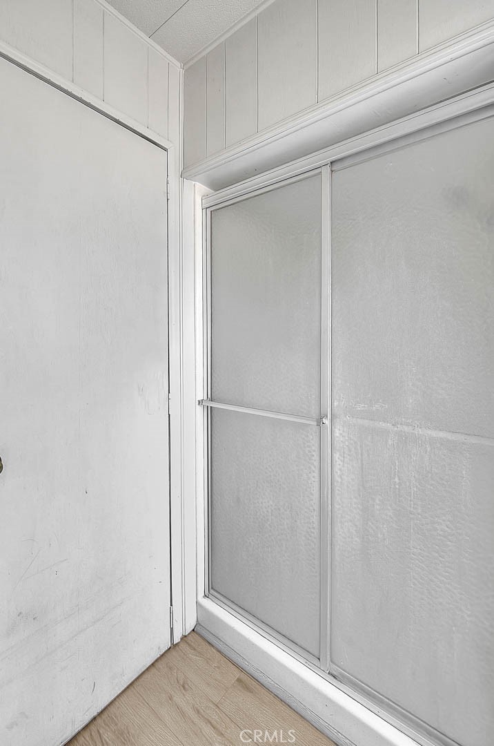 36 Round Table Drive Riverside, CA 92507 - Photo 52 of 66 Shower with linen closet