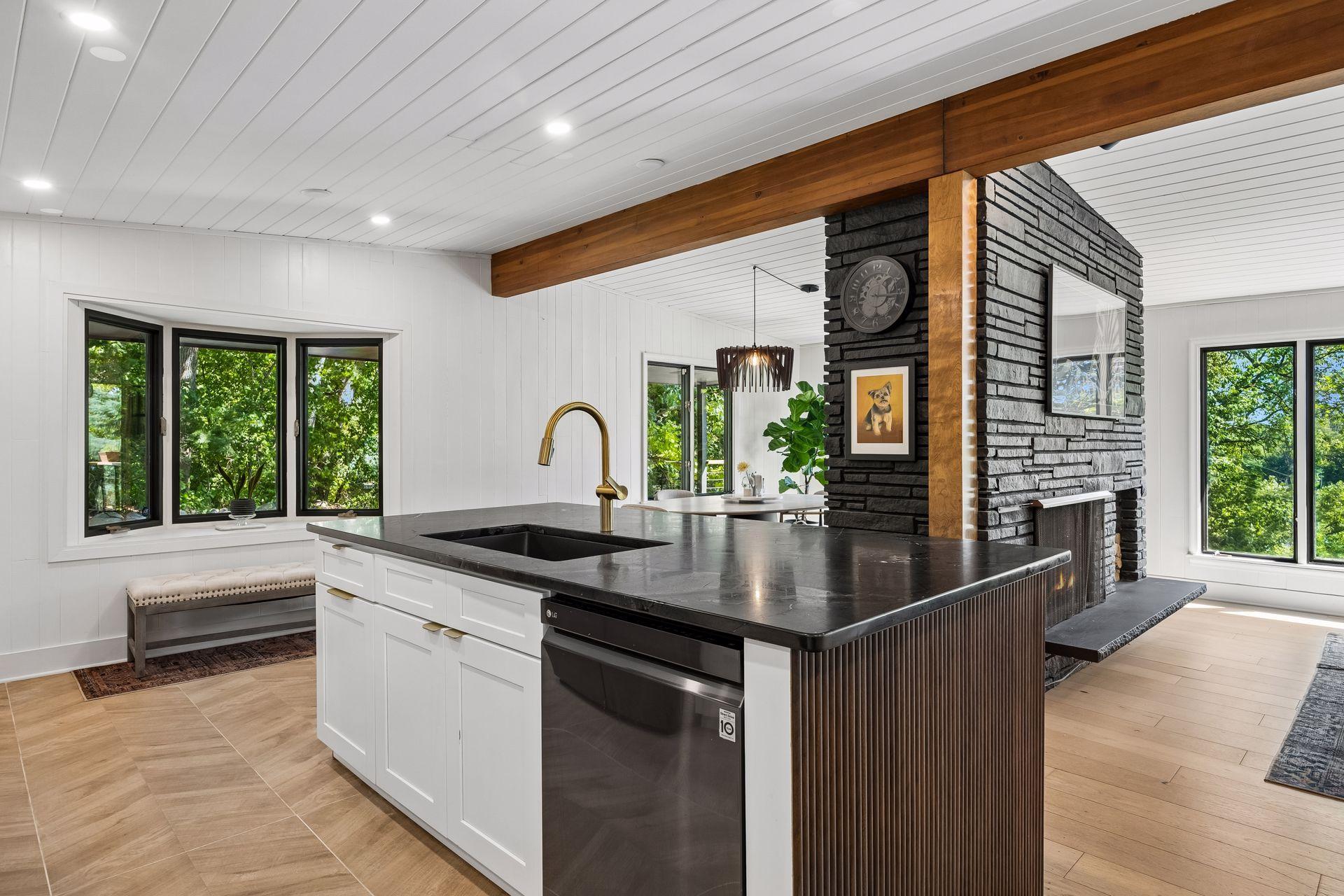 5409 Highland Road Minnetonka, MN 55345 - Photo 21 of 60 Gallery Image 21