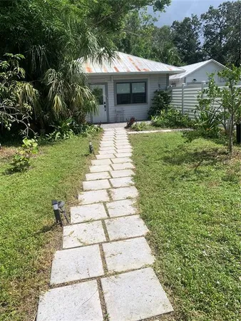 $1,500 | 2525 Ashton Road, Sarasota, FL 34231