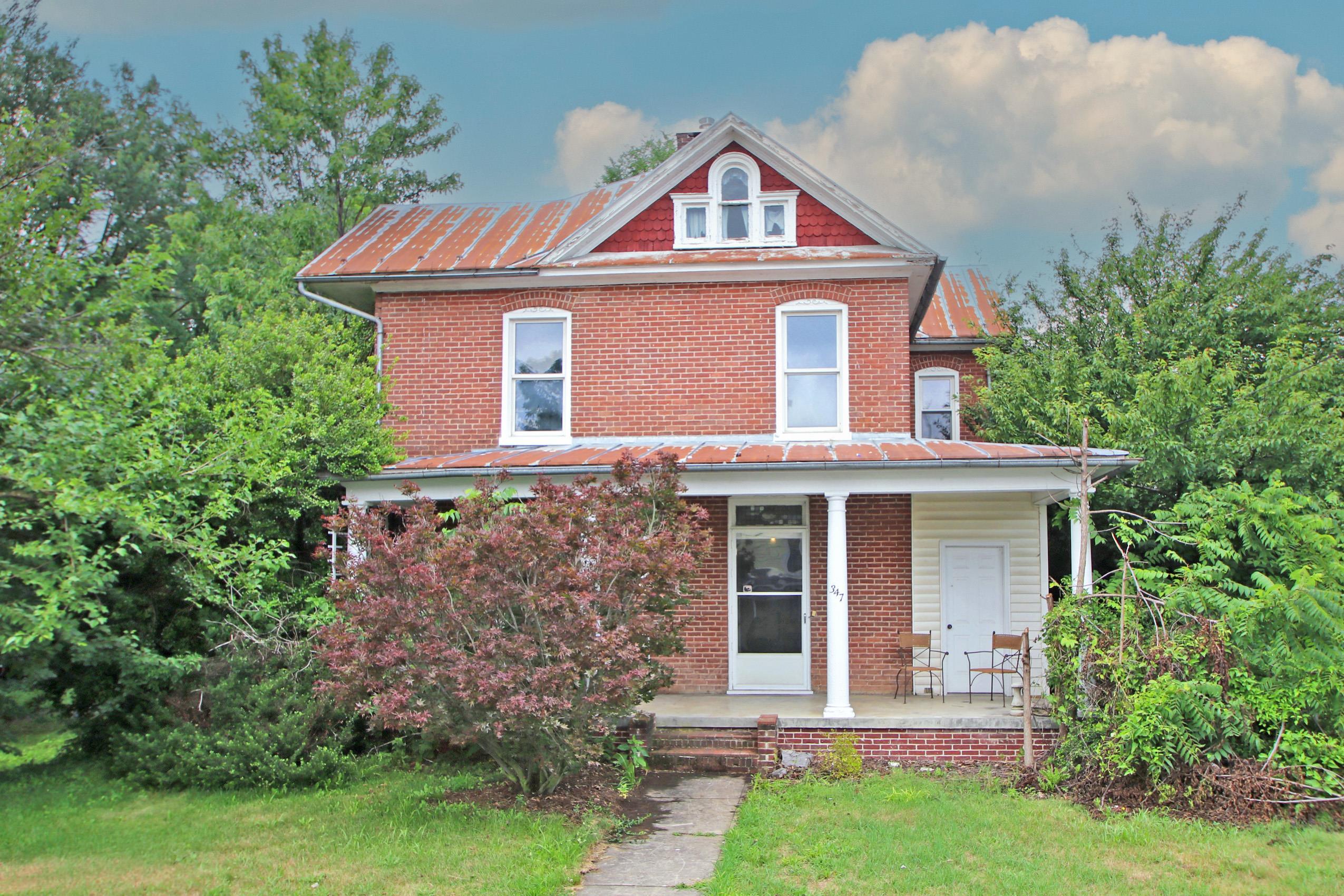 347 High Street Dayton, VA 22821 - Photo 1 of 25