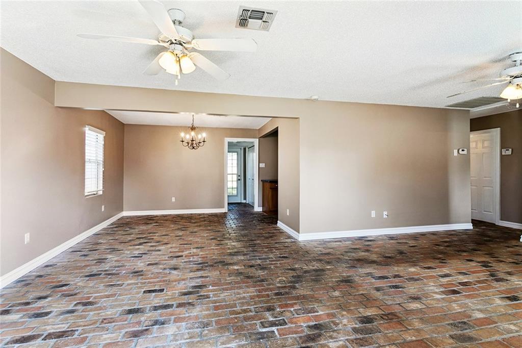 500 Moss Lane River Ridge, LA 70123 - Photo 4 of 13