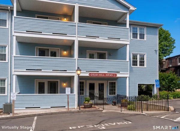 $178,000 | 136 Deer Hill Avenue, Unit 308, Danbury, CT 06810