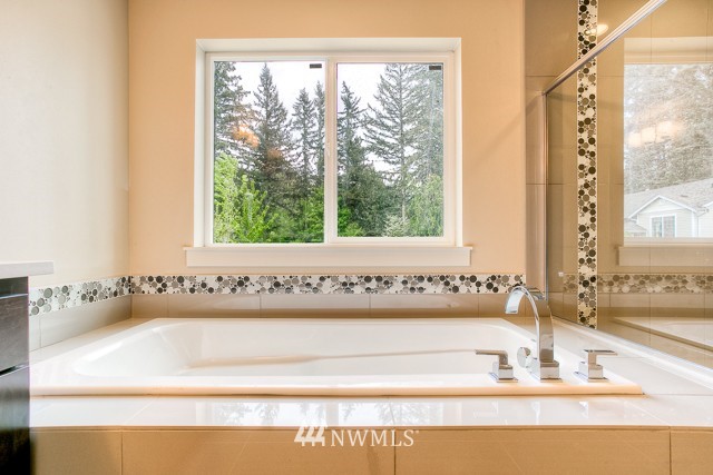 207 184th Place Southwest Bothell, WA 98012 - Photo 18 of 25