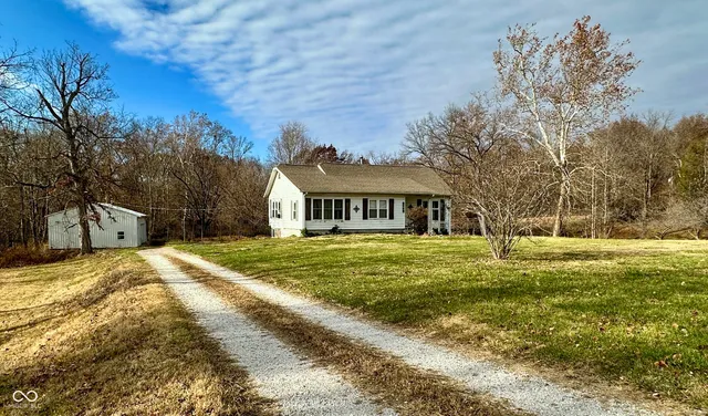 $279,900 | 4168 South County Road 325 West, Greencastle, IN 46135