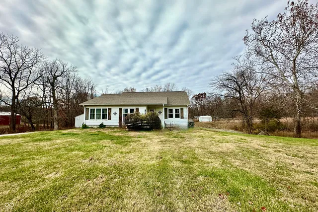 $269,000 | 4168 South County Road 325 West, Greencastle, IN 46135