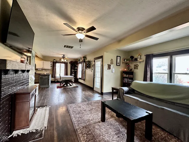 $269,000 | 4168 South County Road 325 West, Greencastle, IN 46135