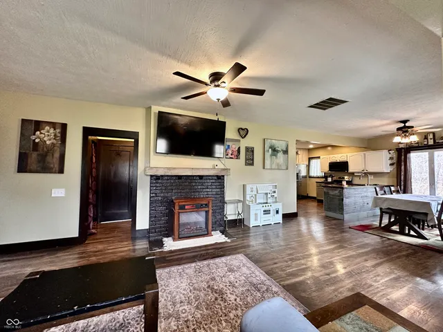 $269,000 | 4168 South County Road 325 West, Greencastle, IN 46135