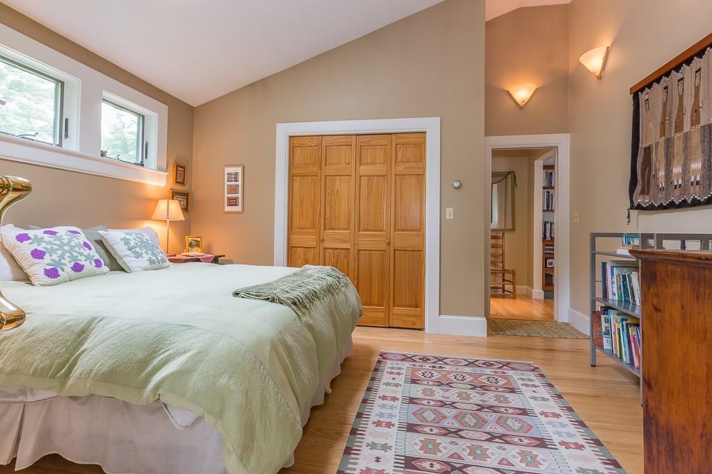 426 Sheepscot Road Newcastle, ME 04553 - Photo 17 of 33 Guest Room