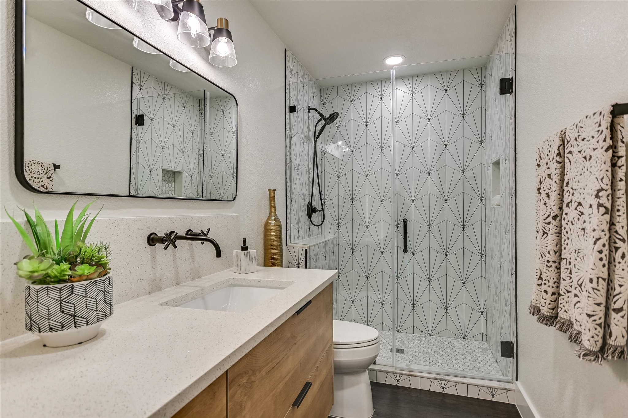 4717 Sam Bass Road Round Rock, TX 78681 - Photo 20 of 36