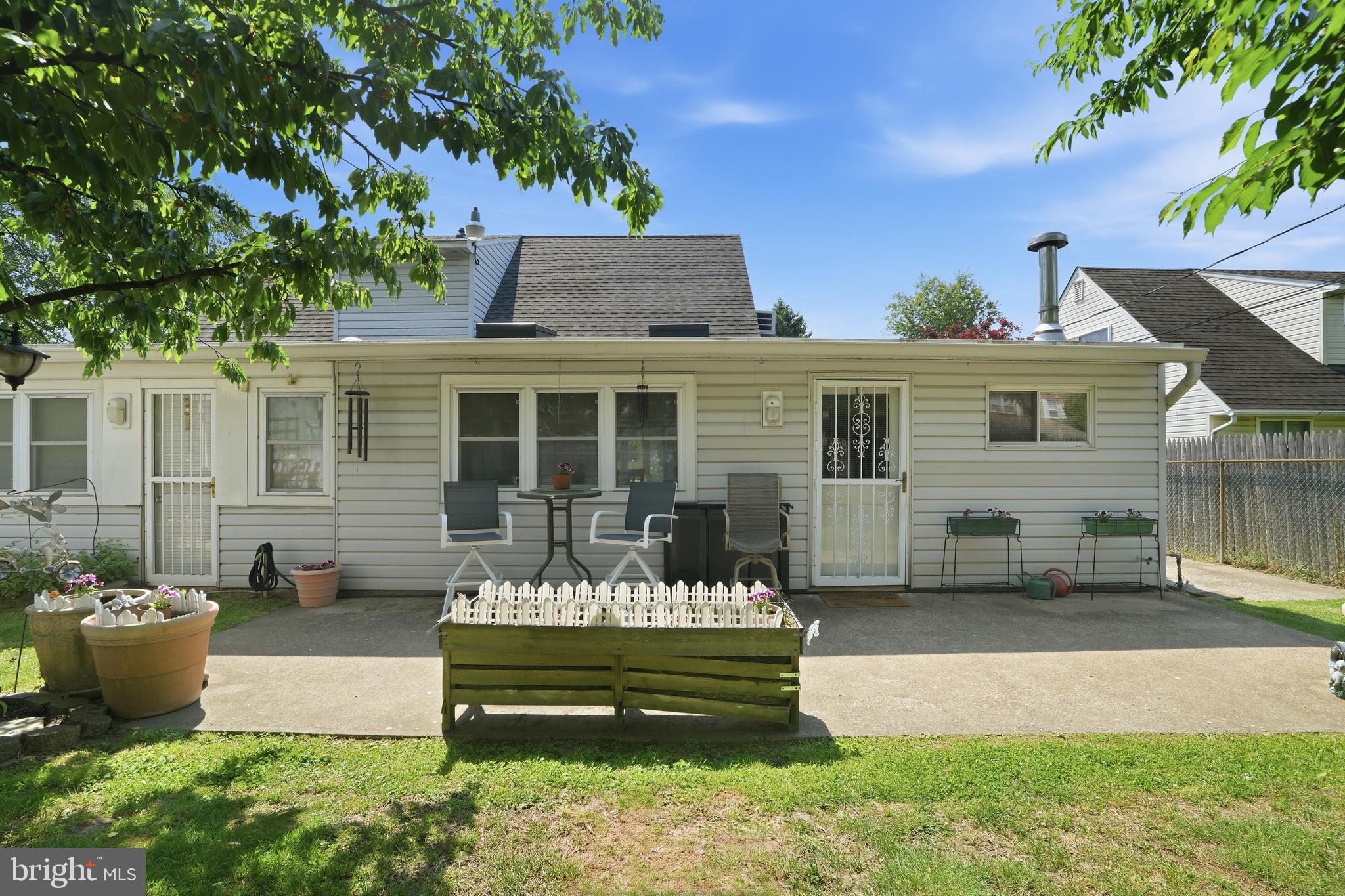 9 Violet Road Levittown, PA 19057 - Photo 41 of 47 Rear Yard Patio