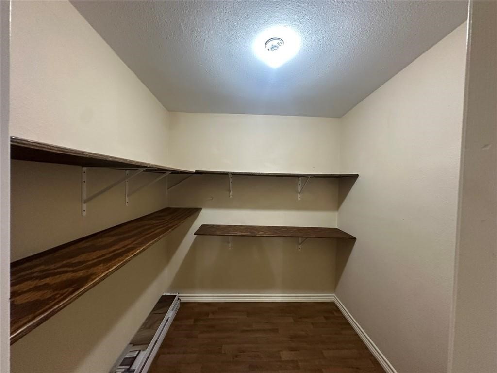 104 2nd Street Gregory, TX 78374 - Photo 15 of 27 a view of room