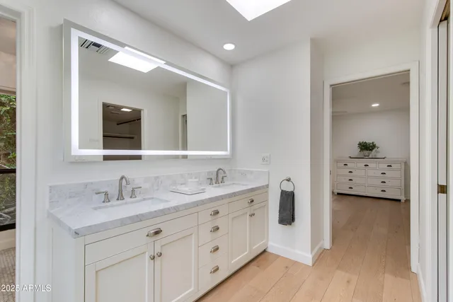 $1,975,000 | 3116 East Rose Lane, Phoenix, AZ 85016