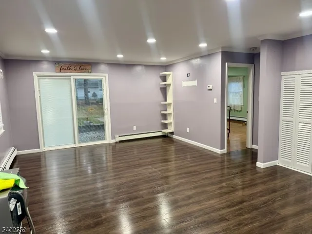 $3,000 | 39 Hillcrest Avenue, Edison, NJ 08817