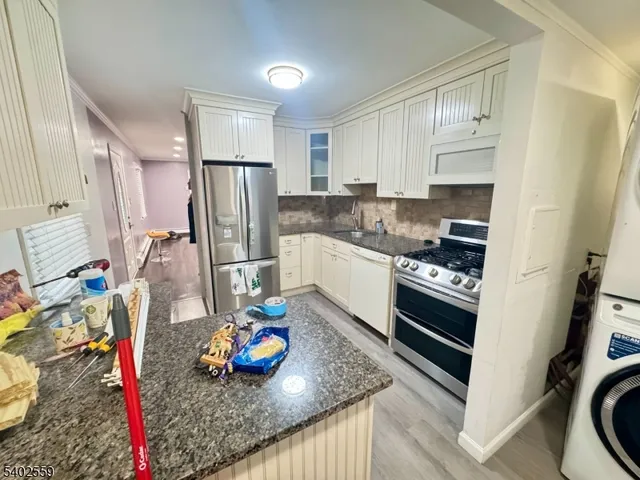 $3,000 | 39 Hillcrest Avenue, Edison, NJ 08817