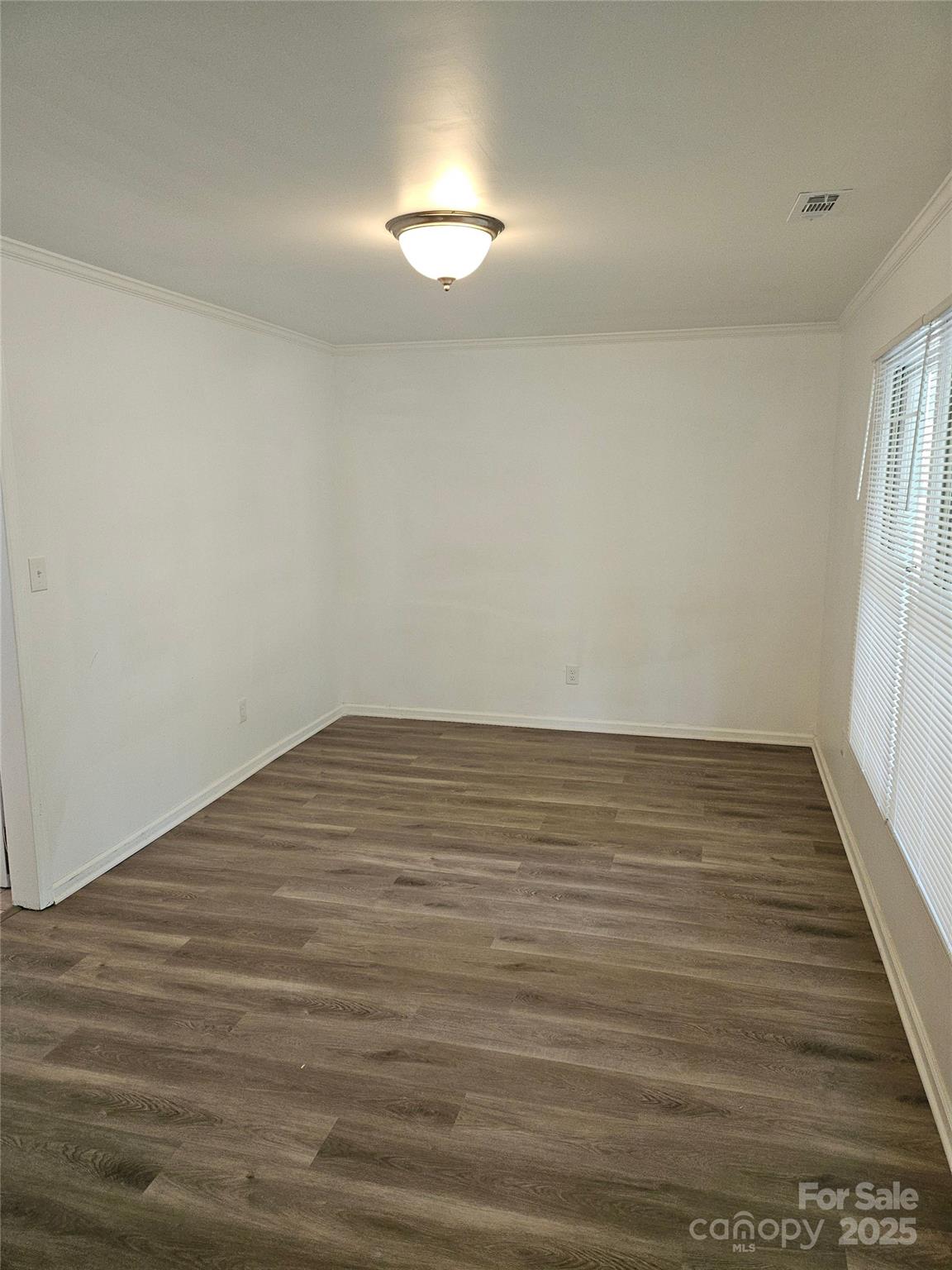 2819 Royal Ridge Lane Charlotte, NC 28212 - Photo 15 of 15 a view of an empty room