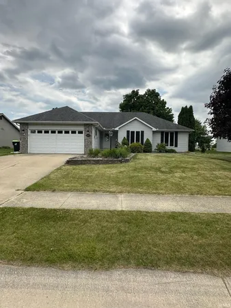 $274,900 | 405 Carlisle Drive, Huntington, IN 46750