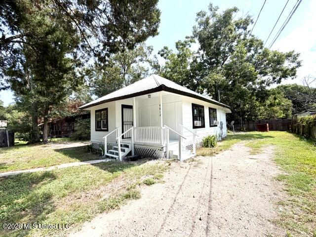 4612 Briggs Street Moss Point, MS 39563 - Photo 2 of 20 IMG_4511 (1)