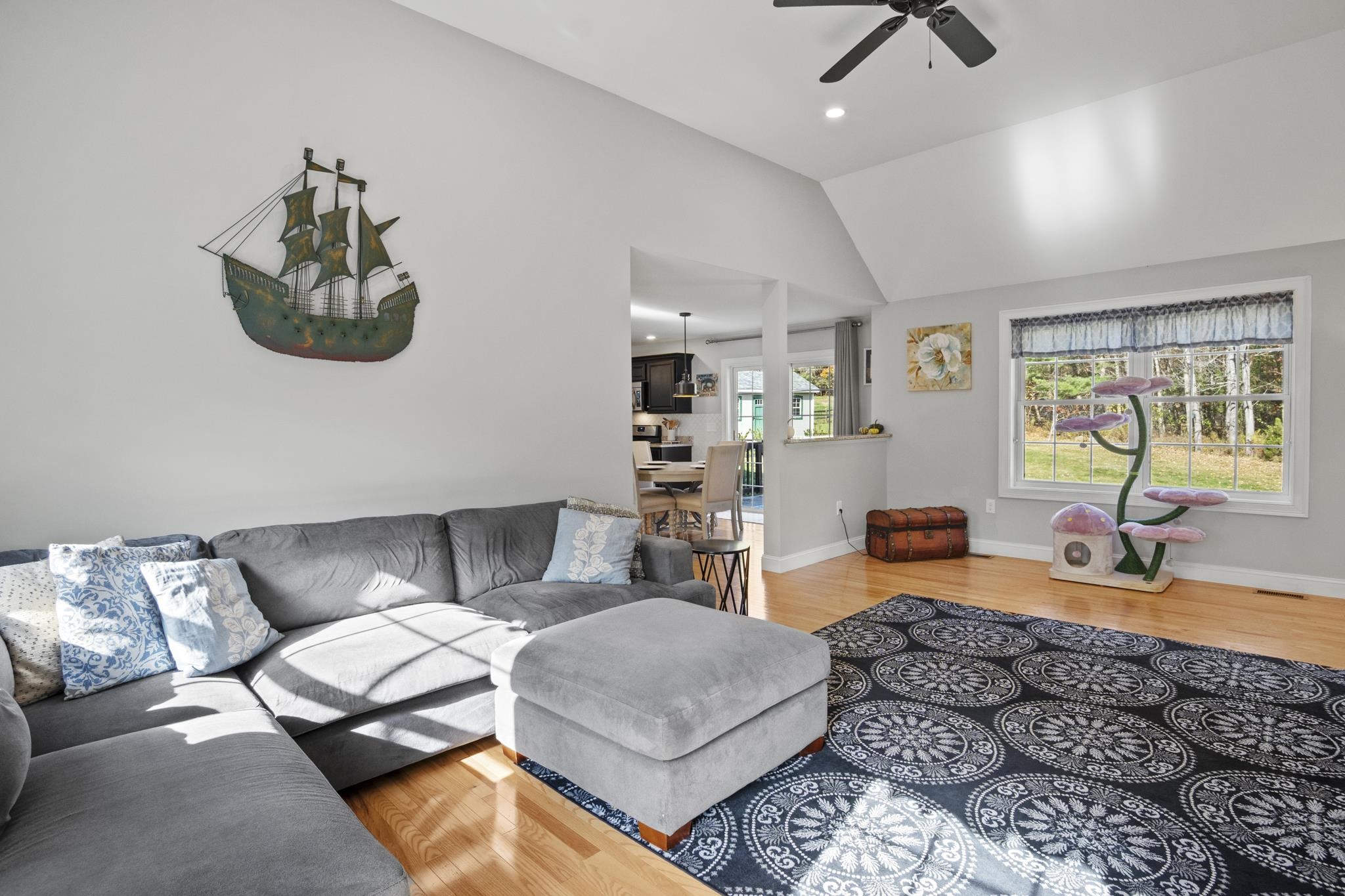 231 Long Hill Road Dover, NH 03820 - Photo 12 of 37