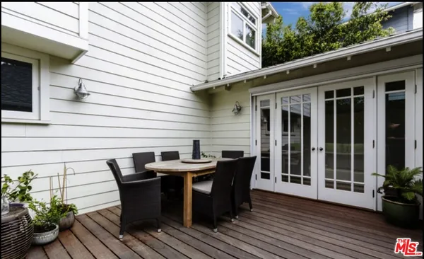 $15,000 | 652 Woodlawn Avenue, Venice, CA 90291