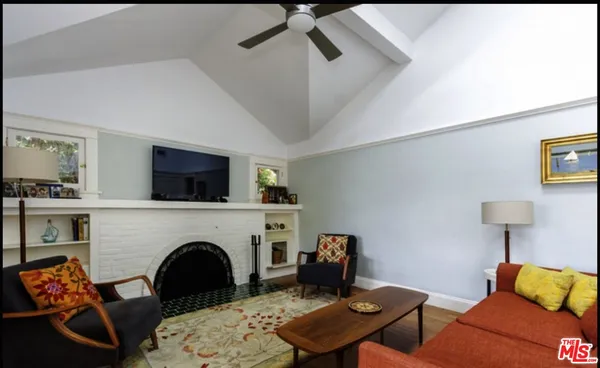 $15,000 | 652 Woodlawn Avenue, Venice, CA 90291