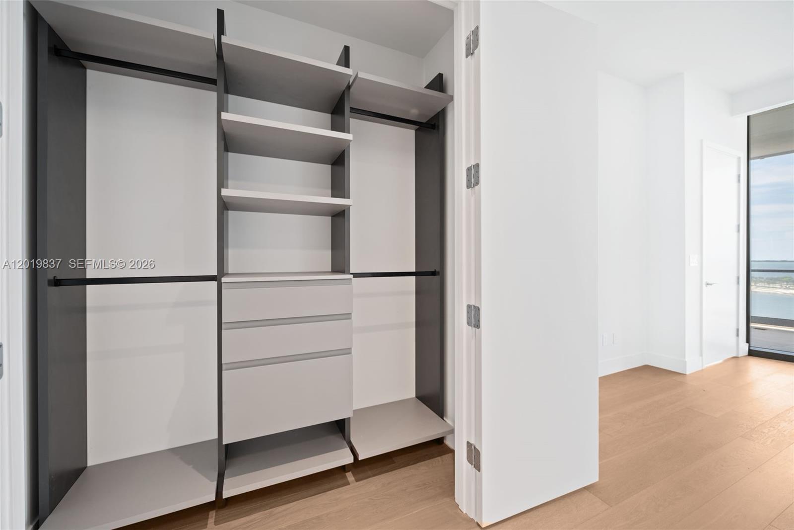 175 Southeast 25th Road, Unit 801 Miami, FL 33129 - Photo 15 of 37