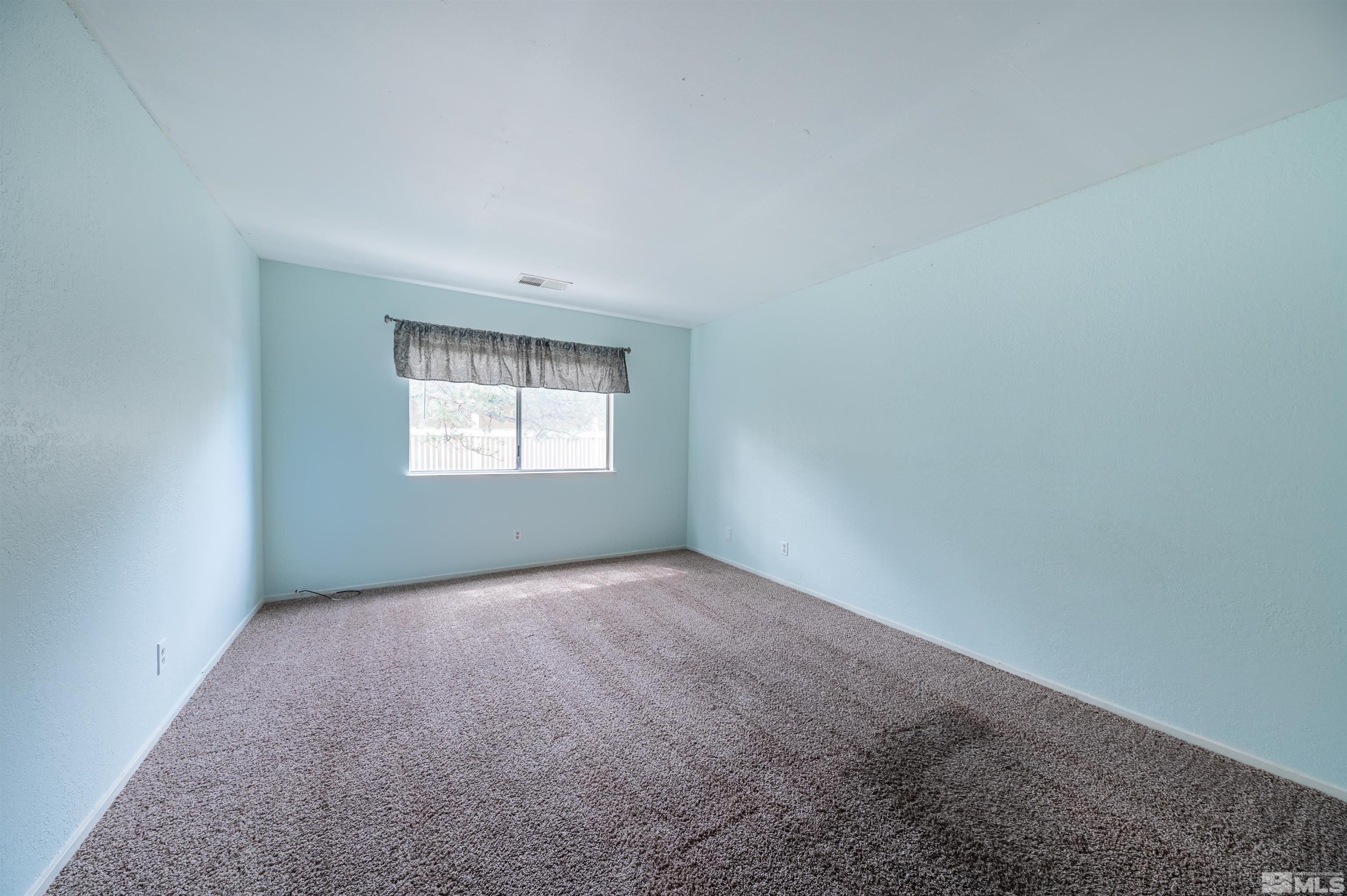 2300 Dickerson Road, Unit 44 Reno, NV 89503 - Photo 12 of 31 Photo 12