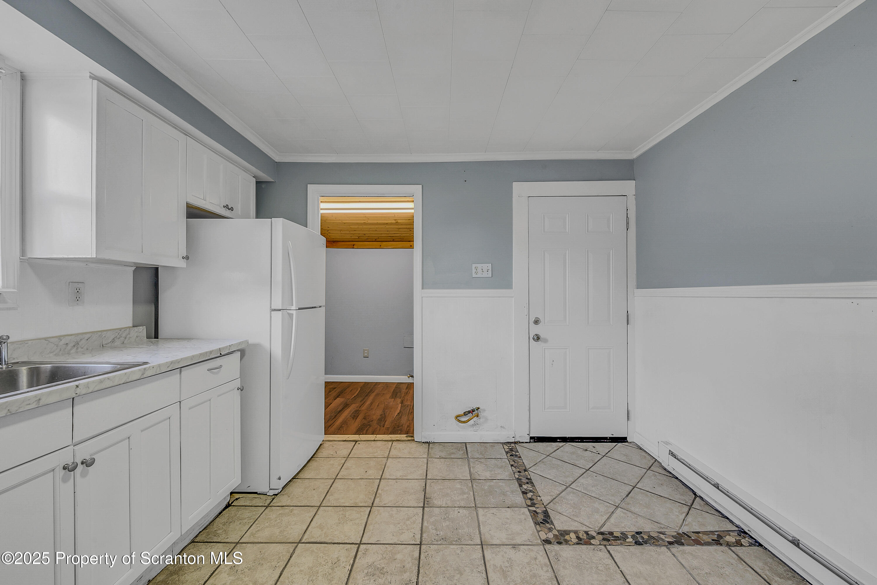 7 Plum Place, Unit 2 Scranton, PA 18509 - Photo 4 of 25 Plum -181