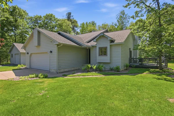 $425,000 | 18477 68th Avenue, Chippewa Falls, WI 54729