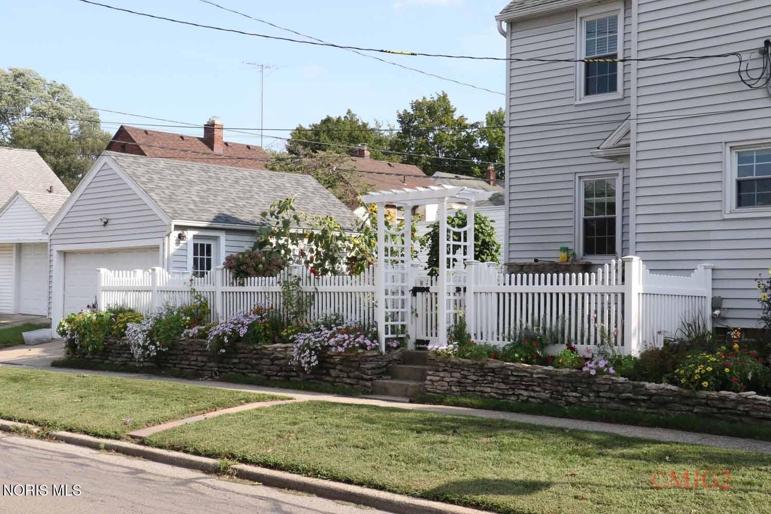 3756 Bowen Road Toledo, OH 43613 - Photo 19 of 33 Gallery Image 19