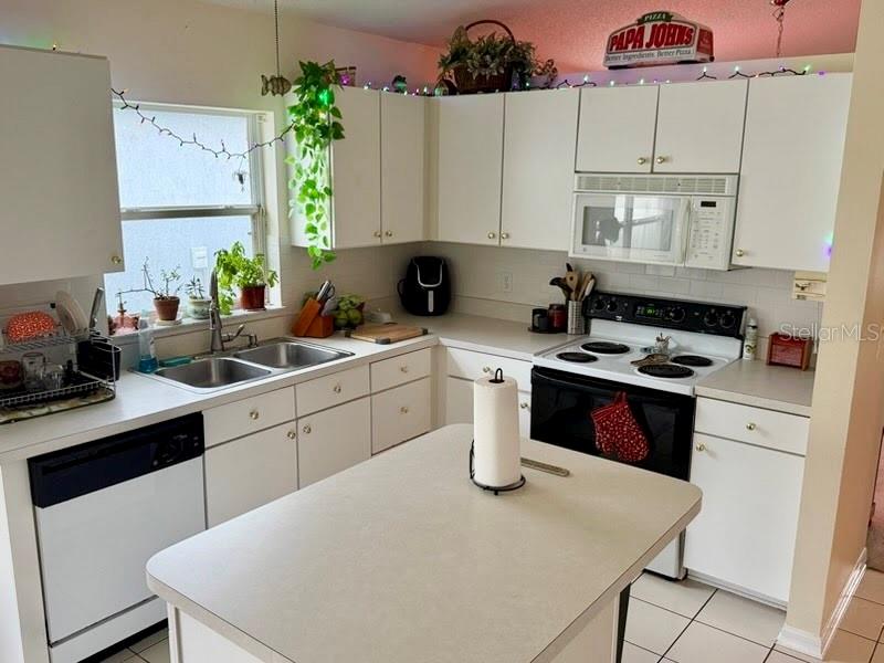 10244 Rivers Trail Drive Orlando, FL 32817 - Photo 6 of 15