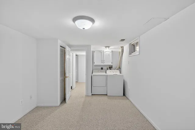 $900,000 | 7200 Beachway Court, Springfield, VA 22153