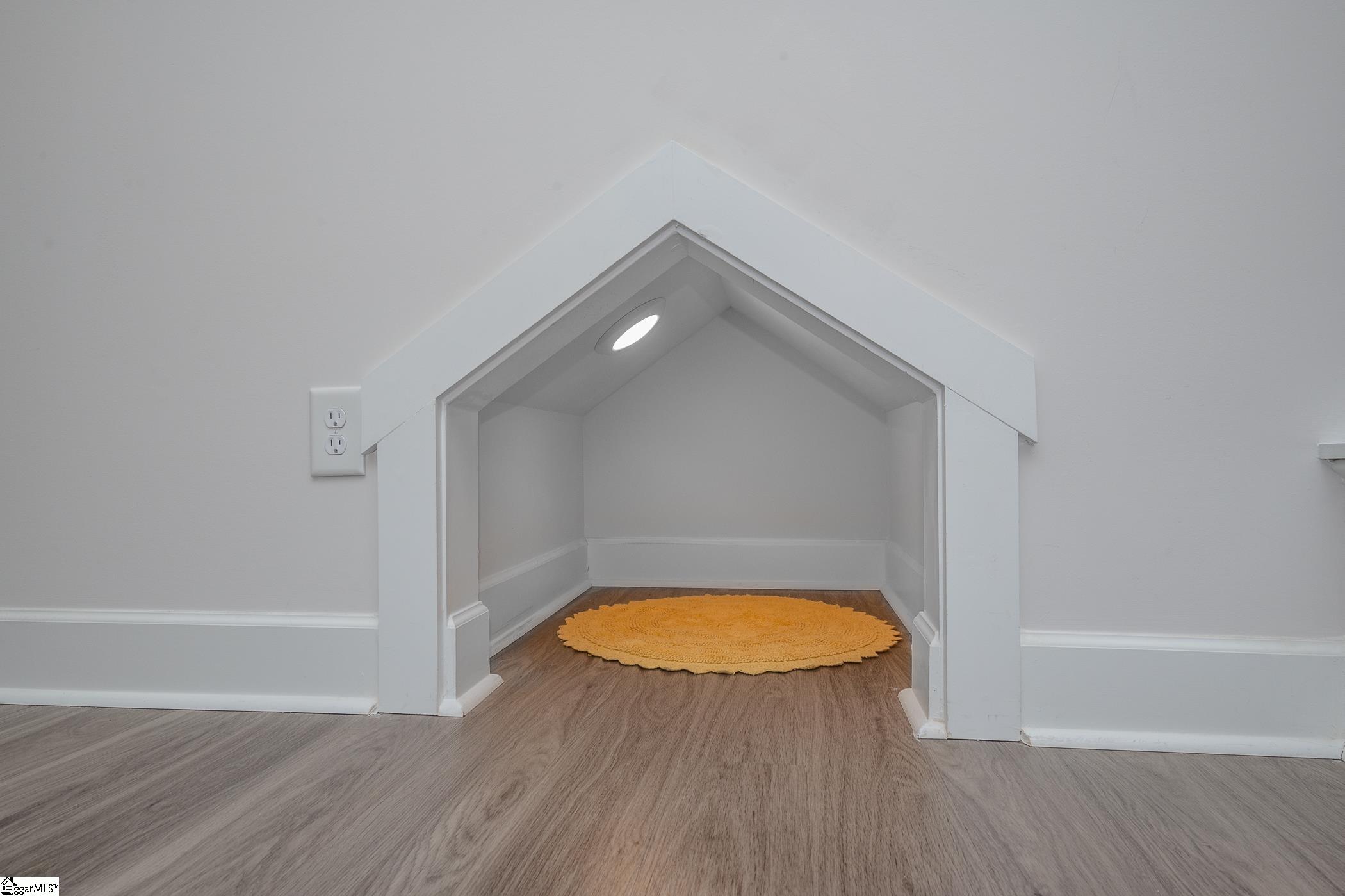 28 Jaycee Court Greenville, SC 29607 - Photo 11 of 33 Gallery Image 11