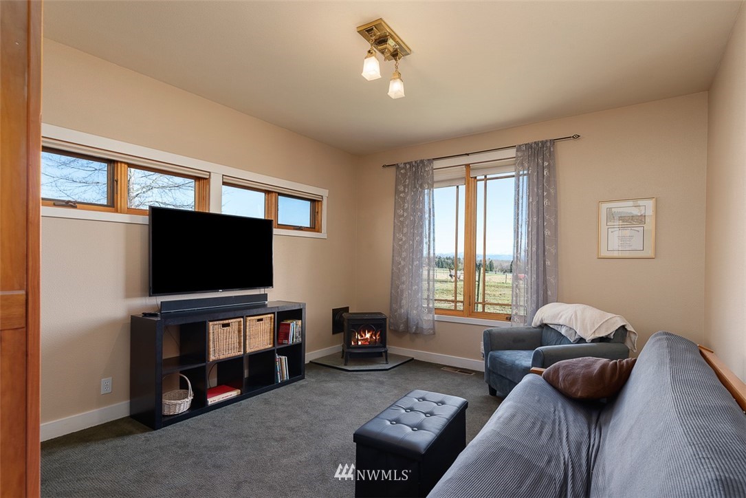 5031 Elder Road Ferndale, WA 98248 - Photo 15 of 40
