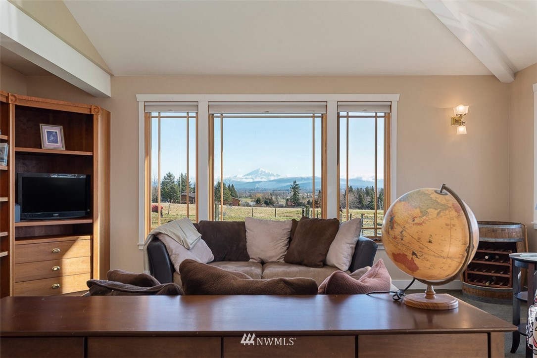 5031 Elder Road Ferndale, WA 98248 - Photo 7 of 40