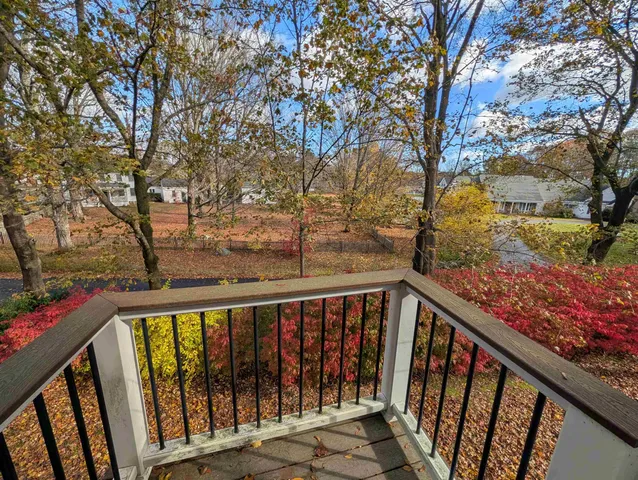 $3,495 | 119 Mill Road, Unit 1, Hampton, NH 03842