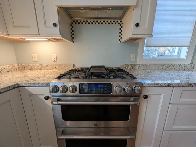 $3,495 | 119 Mill Road, Unit 1, Hampton, NH 03842