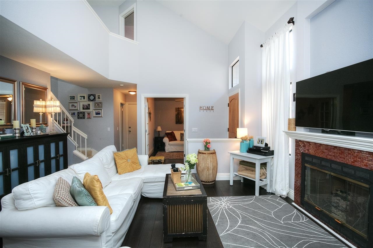809 Bluewater Road Carlsbad, CA 92011 - Photo 4 of 25