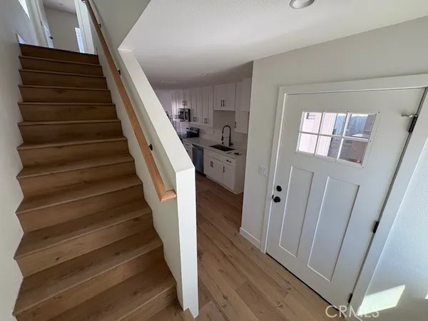 $3,275 | 758 West 20th Street, Unit B105, Costa Mesa, CA 92627