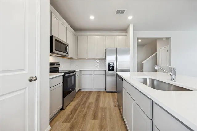 $2,400 | 103 Elm Br Trail, Taylor, TX 76574