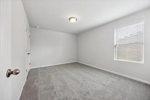 $2,400 | 103 Elm Br Trail, Taylor, TX 76574