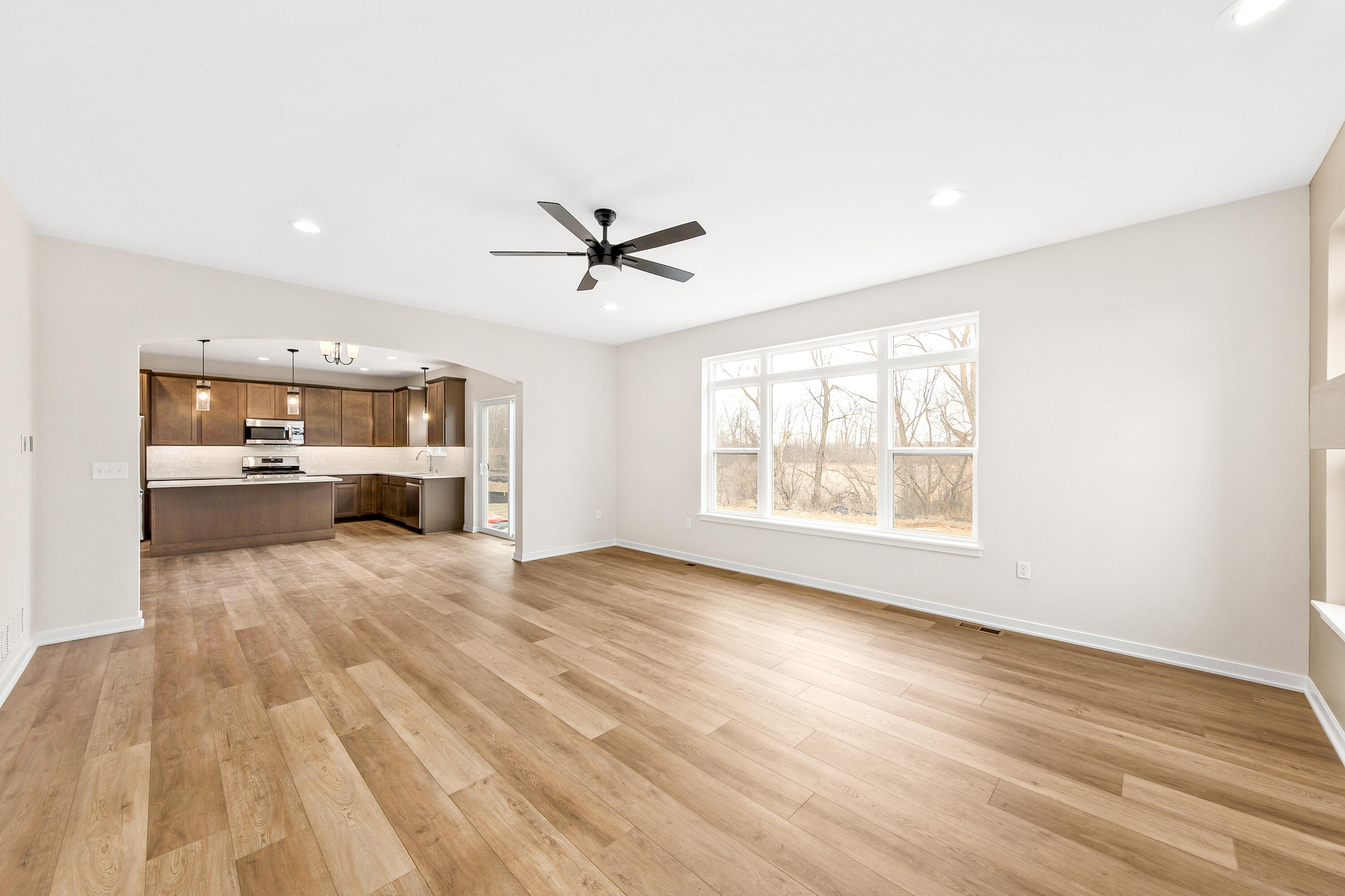 2264 Ravenswood Road Burlington, WI 53105 - Photo 11 of 43 2264 Ravenswood Rd-14