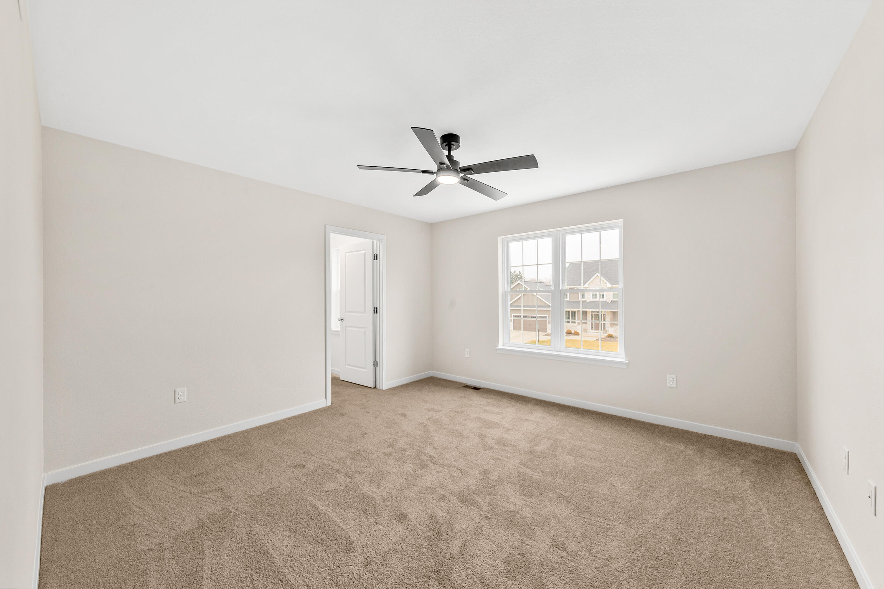 2264 Ravenswood Road Burlington, WI 53105 - Photo 31 of 43 2264 Ravenswood Rd-34