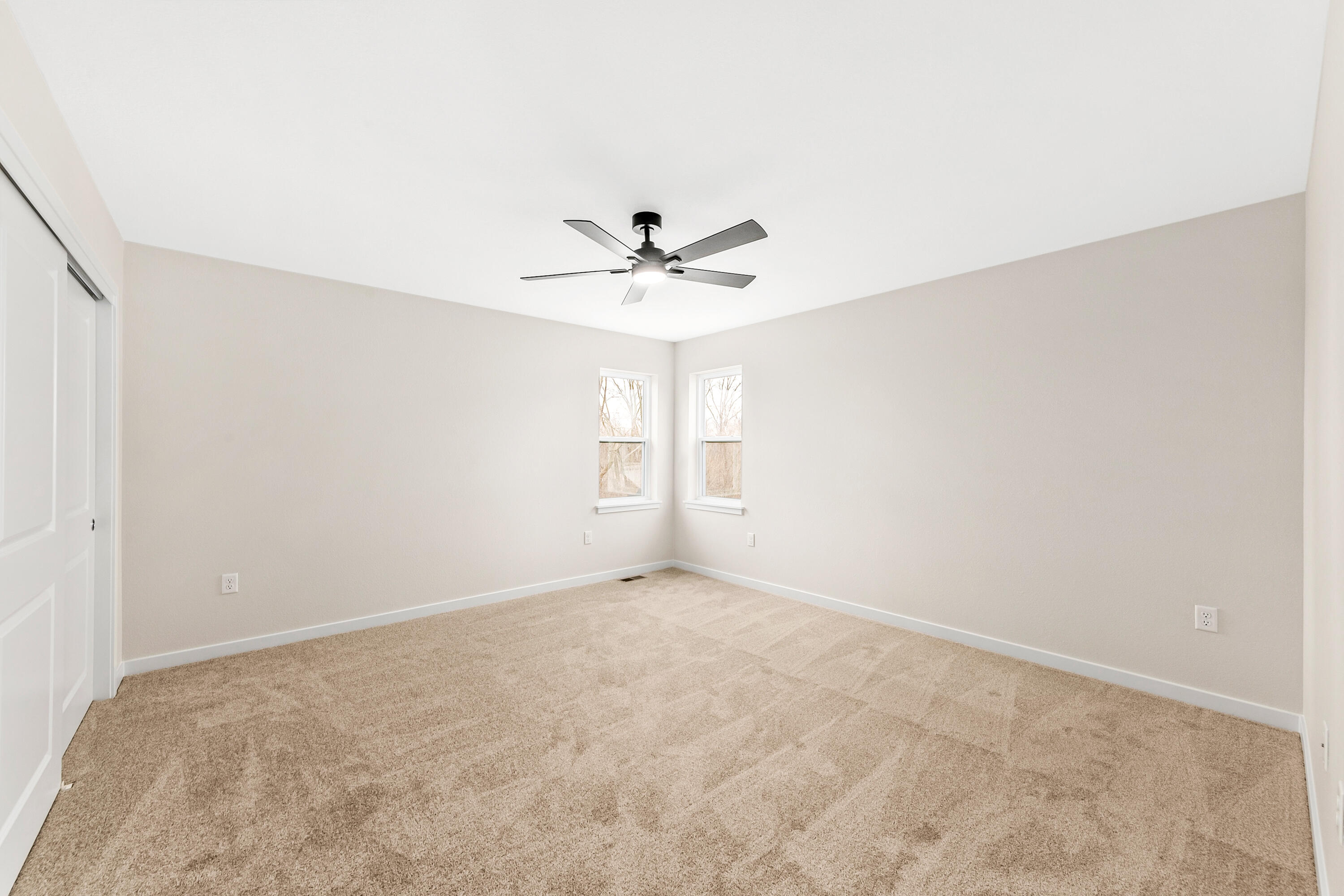2264 Ravenswood Road Burlington, WI 53105 - Photo 33 of 43 2264 Ravenswood Rd-36