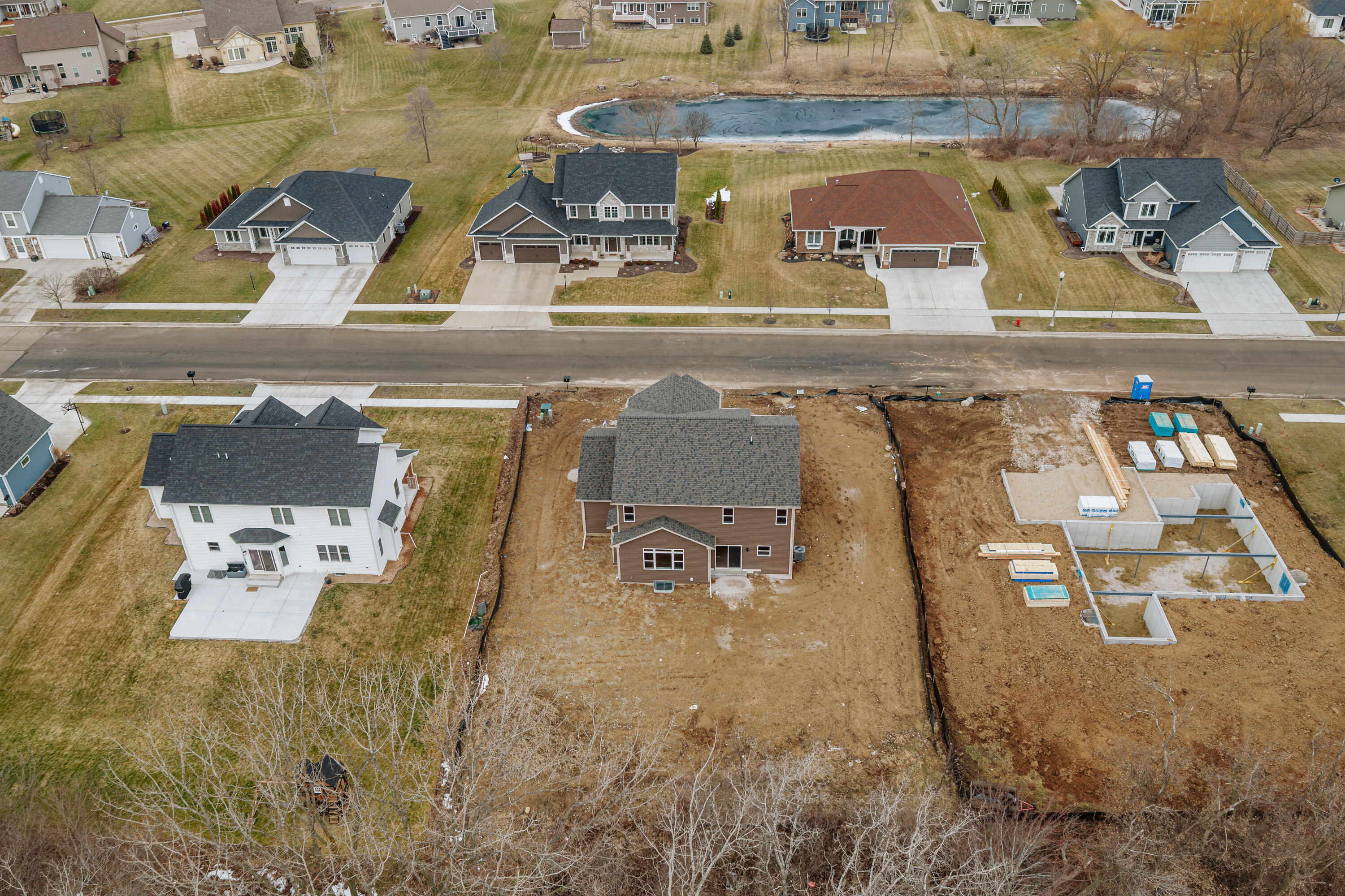 2264 Ravenswood Road Burlington, WI 53105 - Photo 38 of 43 2264 Ravenswood Rd-41