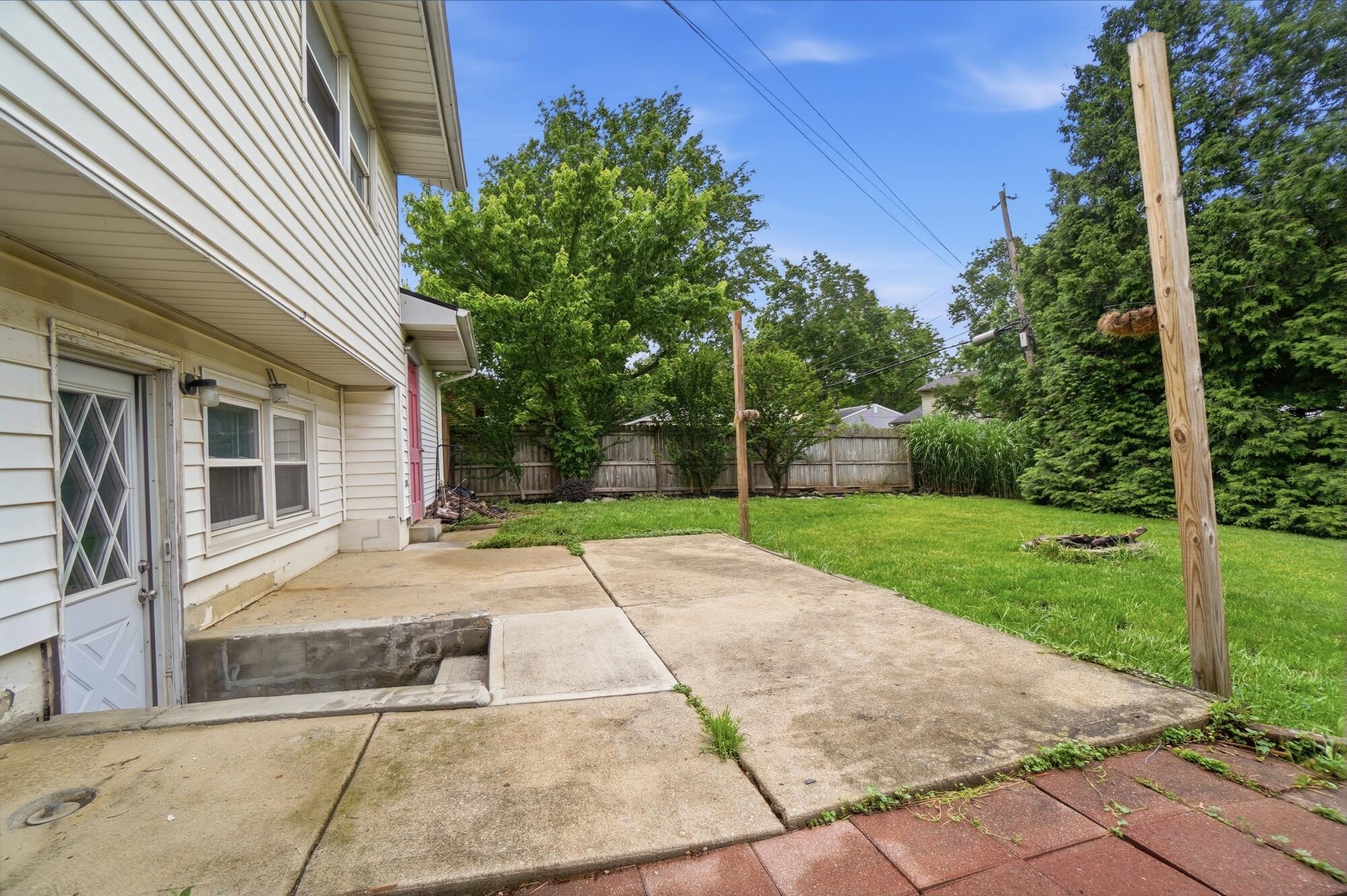 3369 Dempsey Road Westerville, OH 43081 - Photo 38 of 42 Patio