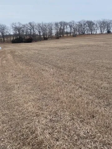 $215,000 | 0 243rd Street, McLouth, KS 66054